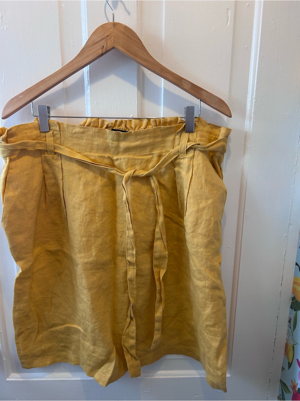 Ellen Tracy Linen skirt yellow